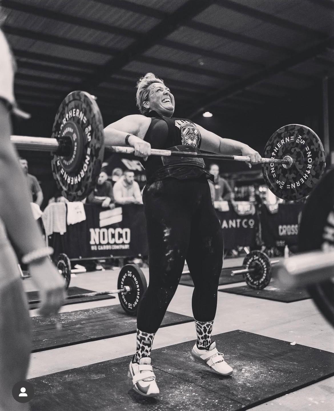 Victoria deadlifting at a Crossfit competition